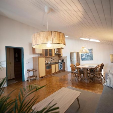 Modra Luna- Apartment With Terrace Izola Eksteriør bilde